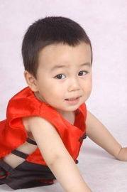 瑞士网红大眼宝宝,瑞士网红大眼宝宝的魅力之旅